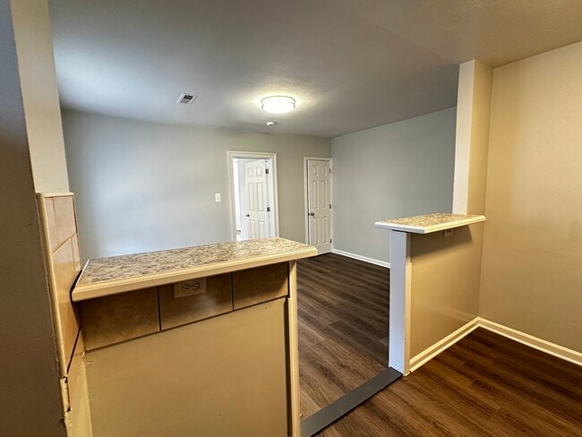 Photo - SE Duplex Unit 2