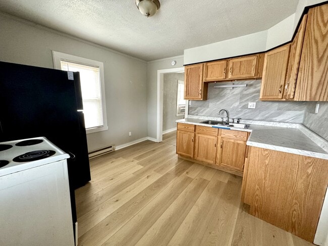 Photo - 2325 N Buckeye St