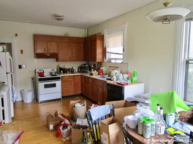 Photo - 227 Walnut St