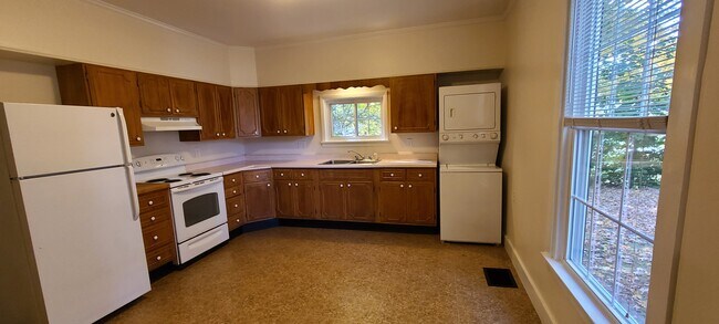 20 Winter St Unit 1
