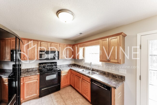 Photo - 7360 Old Acton Rd