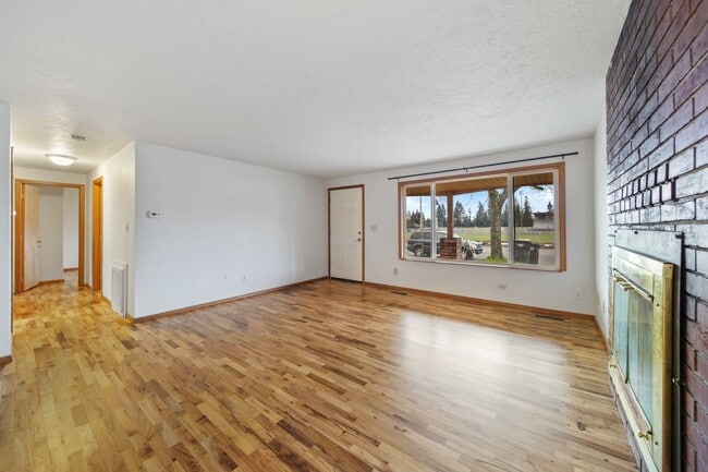 4218 6th Ave NE Unit Amurao - 4216 6th Ave NE Lacey, WA 98516