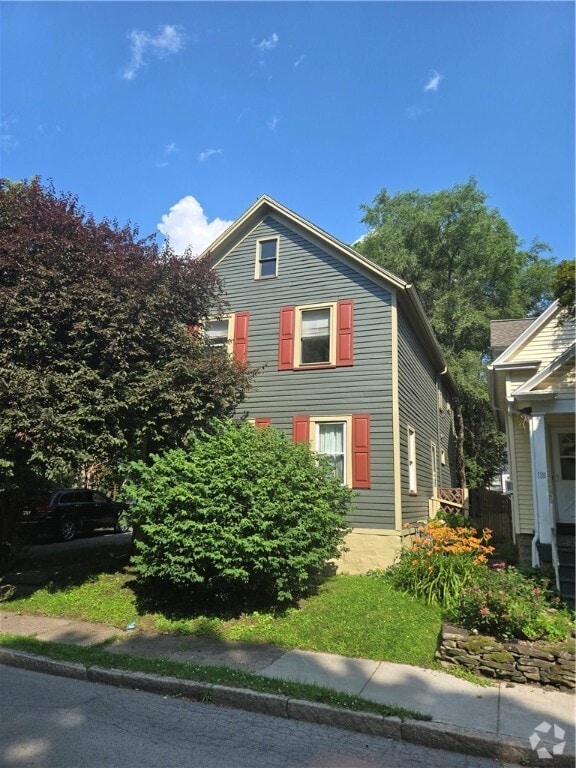 Building Photo - 114 Seager St Rental