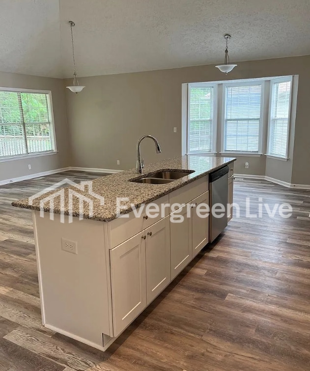 Photo - 3613 Burwick Pl