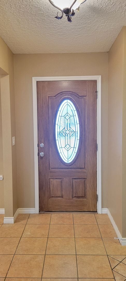 Photo - LARGE 4 BEDROOM HOME IN NORTHEAST CLOVIS