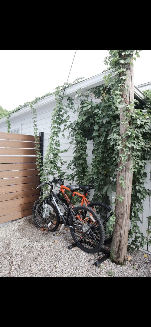 Photo - Gorgeous three bedroom in the heart of Par...