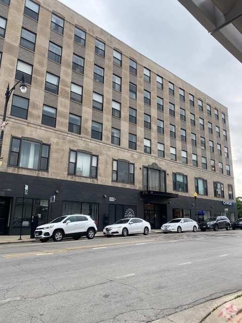Building Photo - 1791 W Howard St Unit 504 Rental
