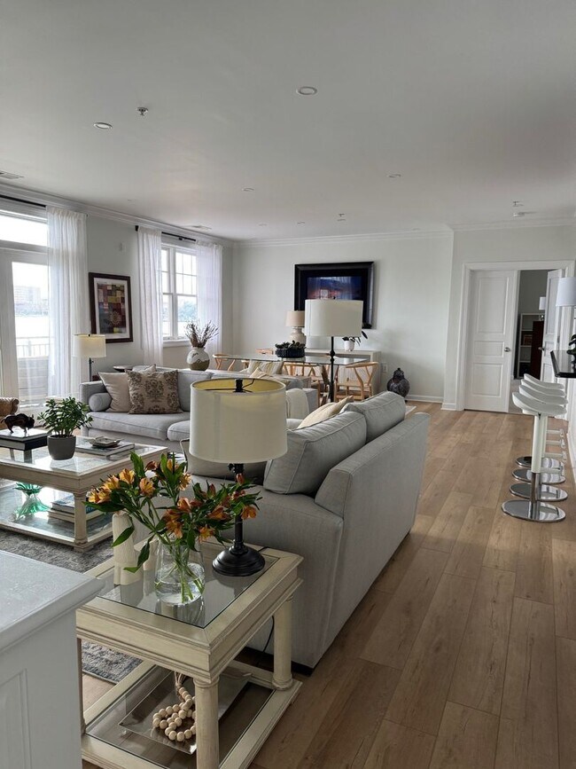 Photo - Pierpointe Condos