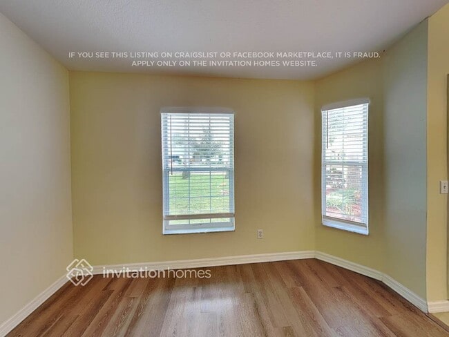 Photo - 370 Pine Springs Dr