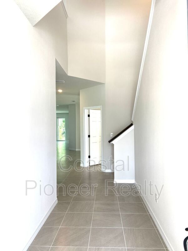 Photo - 28591 Cozy Creek Dr