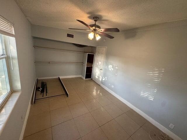 Photo - 3180 Orange St