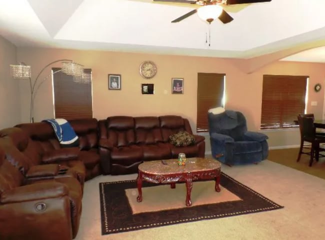 Photo - Charming 3BR Home with Open Floor Plan, Screened Porch & Covered Front Porch in Lakeland