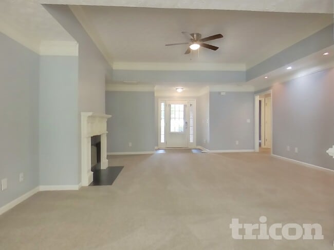 Photo - 220 Arbor Creek Dr