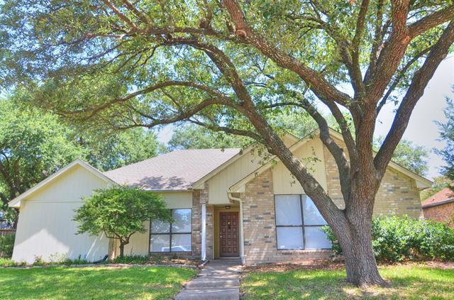 Building Photo - 8901 Greentree Dr