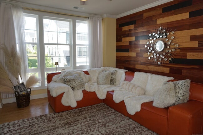 Photo - 127 Brentwood Cir Unit 127