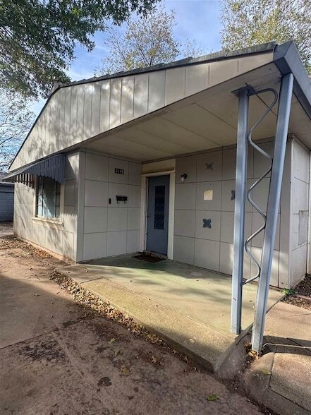 Photo - 2119 W Sherwood Ave