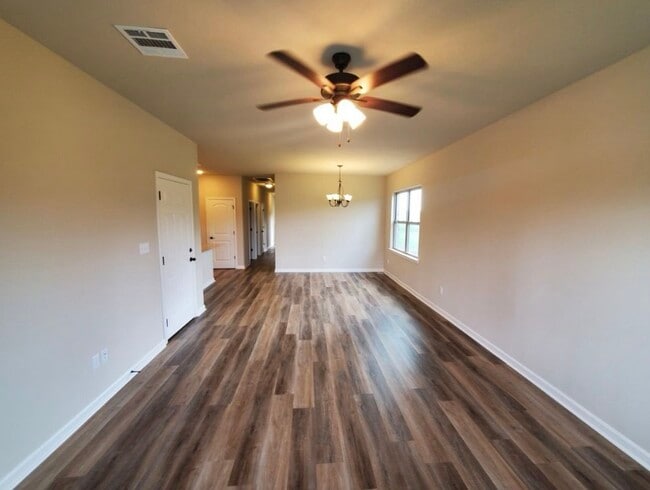 Photo - 3052 S Roth Ave