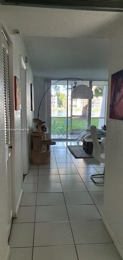 Photo - 9430 Poinciana Pl Unit 105