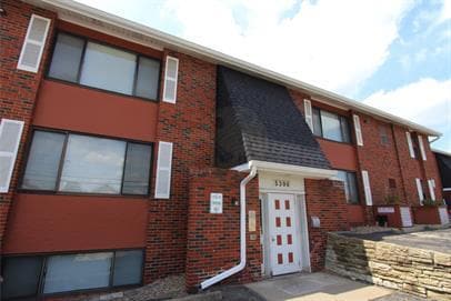 MAIN STREET - 5388/5398 -- 192