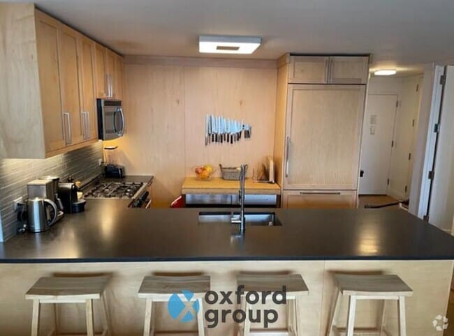 Building Photo - 2 bedroom in NEW YORK NY 10028 Unit 30E Rental