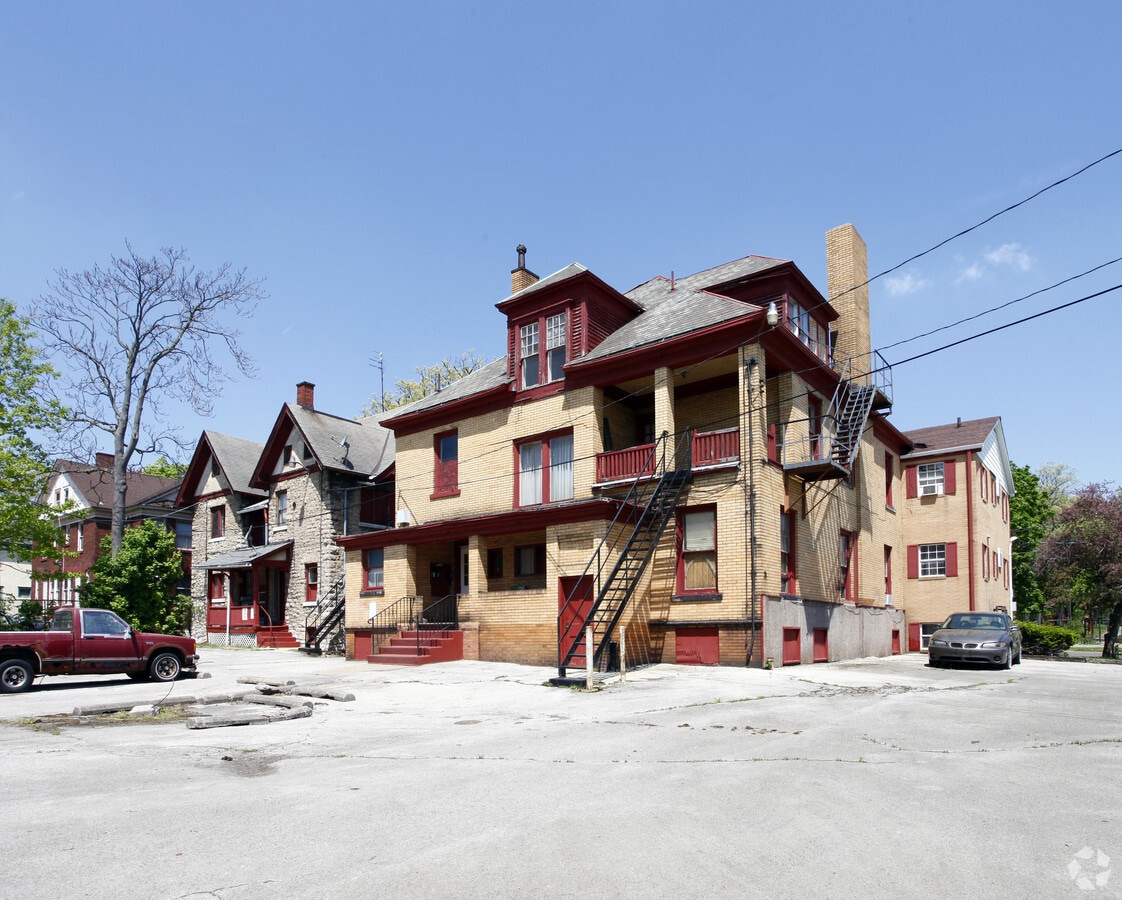 Photo - Park View Manor