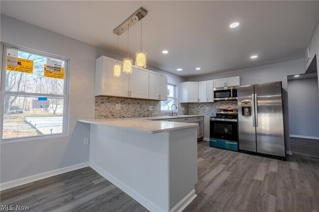 Photo - 34469 Roberts Rd