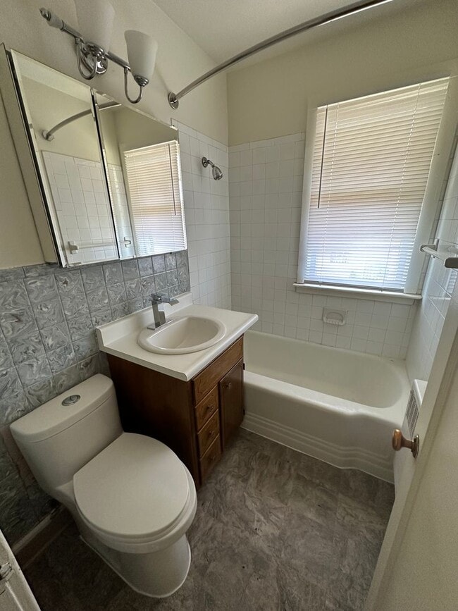 Photo - 1103 W 9th Unidad Apt 3