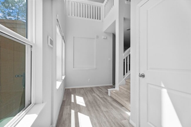 Photo - 3325 Harmony View Ln