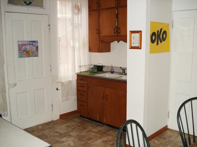 Photo - 629 N Gilbert St Unit 3