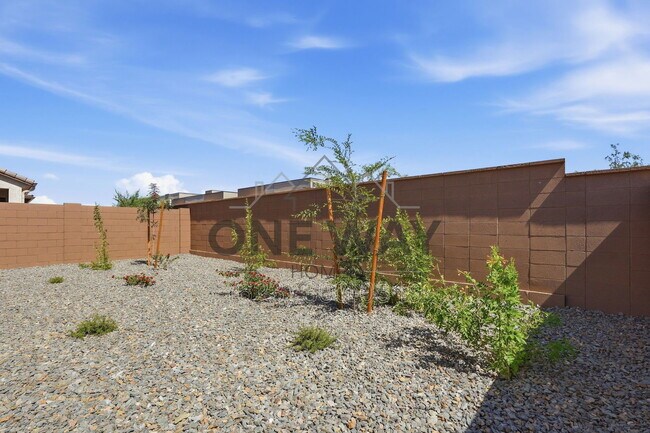 Photo - 10204 E Ulysses Ave