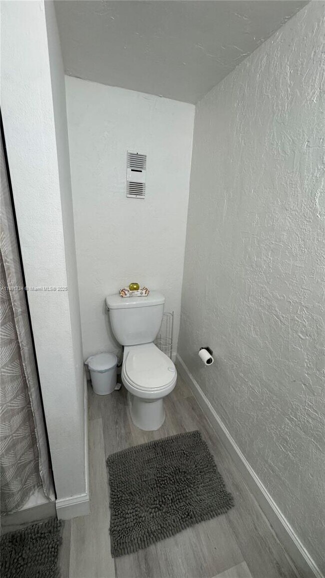 Photo - 10090 NW 80th Ct Unit 1302