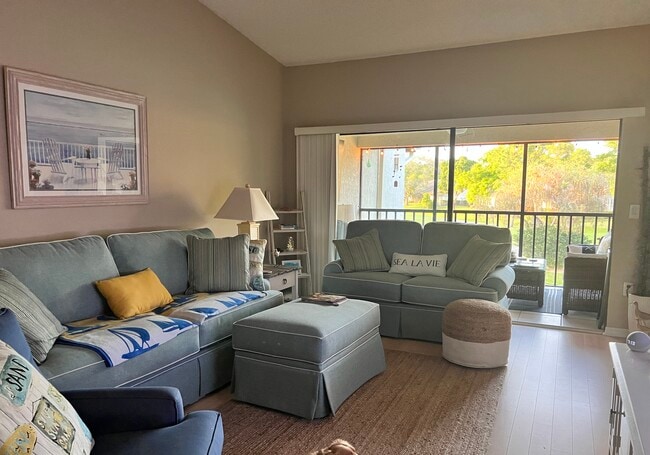 Photo - 4408 Weybridge Unidad Weybridge