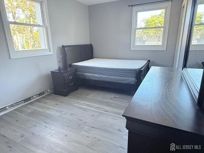 Photo - 19 Lahiere Ave