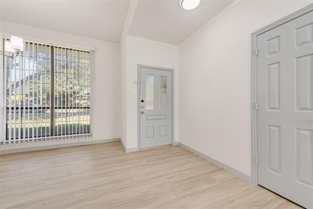 Photo - 1318 Deer Ridge Dr