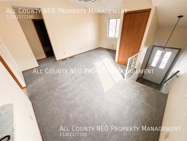 Photo - 217 Plum St N