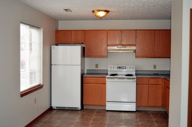 Photo - Springfield Lake Apartments