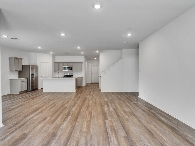 Photo - 24863 Springbluff Vly