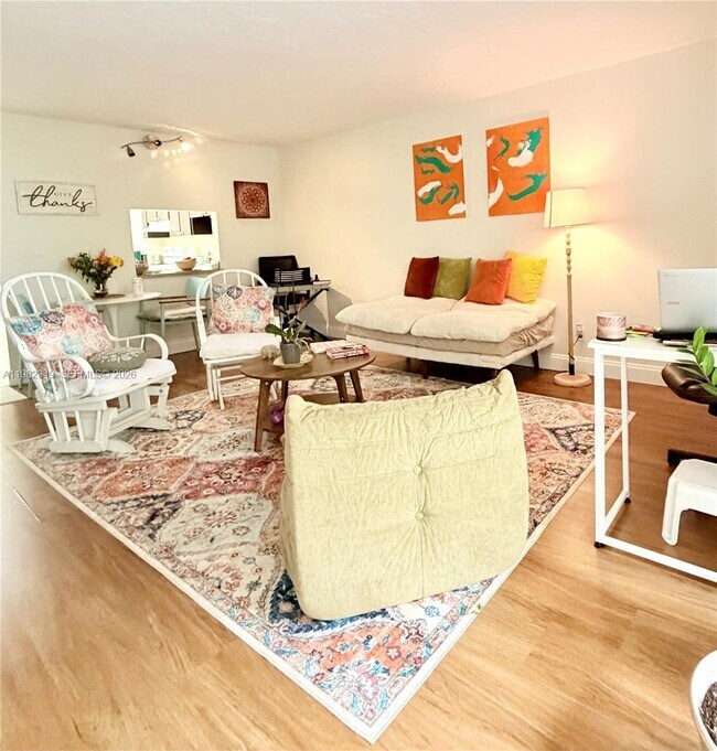 Photo - 450 Commodore Dr Unit 214