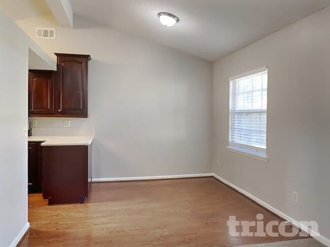 Photo - 4399 Princess Labeth Ct W