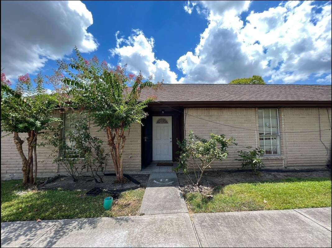 Photo - 7247 Cook Rd Rental