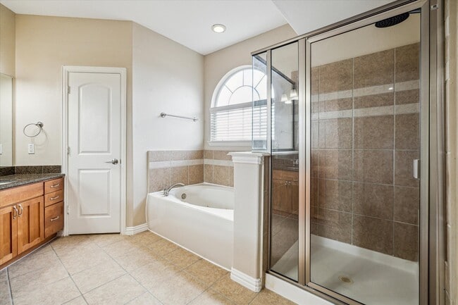 Photo - 5629 Dolores St Unit B