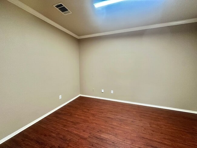 Photo - 4 BED 2.5 BATH IN PFLUGERVILLE TX!!! New Management
