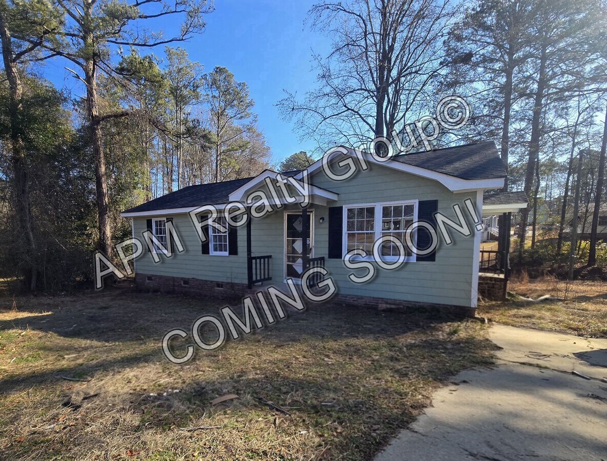 Renovated 4 bedroom home off Hardscrabble - Coming soon! - Renovated 4 bedroom home off Hardscrabble -  Coming soon!