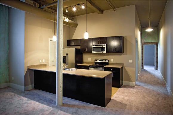 Photo - Eagle & Phenix