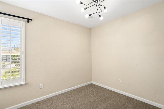 Photo - 1002 Bay Terrace Dr