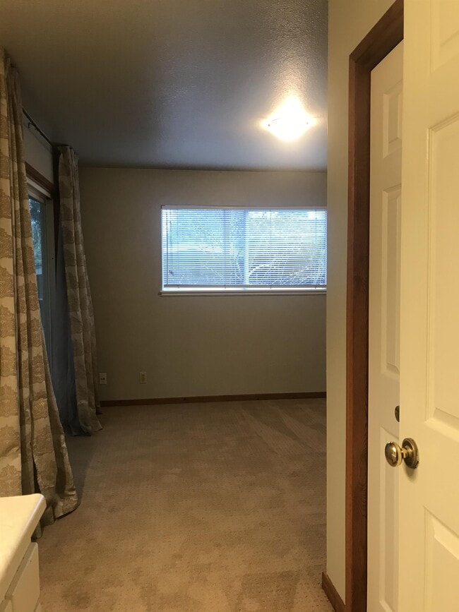Photo - 2913 Highland Ct