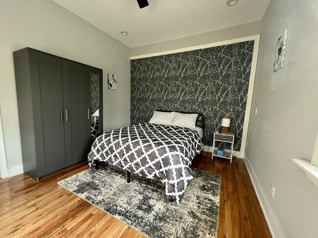 Photo - 980 Desoto St NW