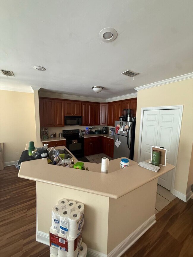 Photo - Modern & Spacious 3BR/2.5BA Condo with Stunning Primary Suite