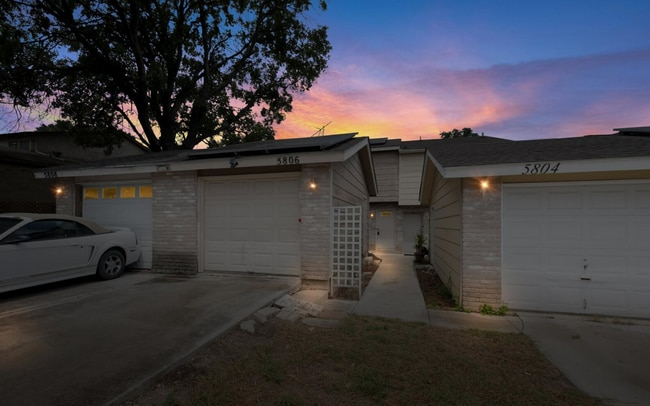 Photo - 5806 Rue Royale