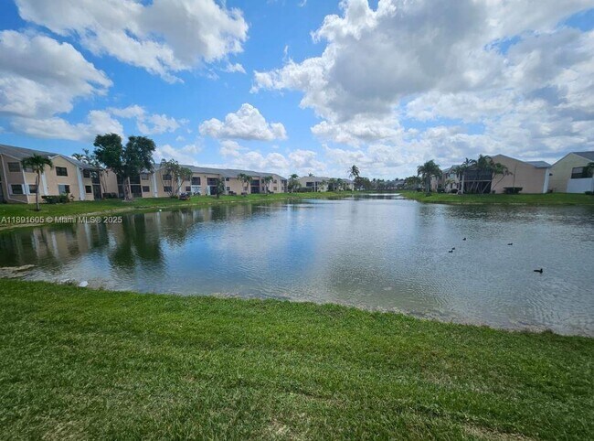 Photo - 1024 S Independence Dr Unit 1024E